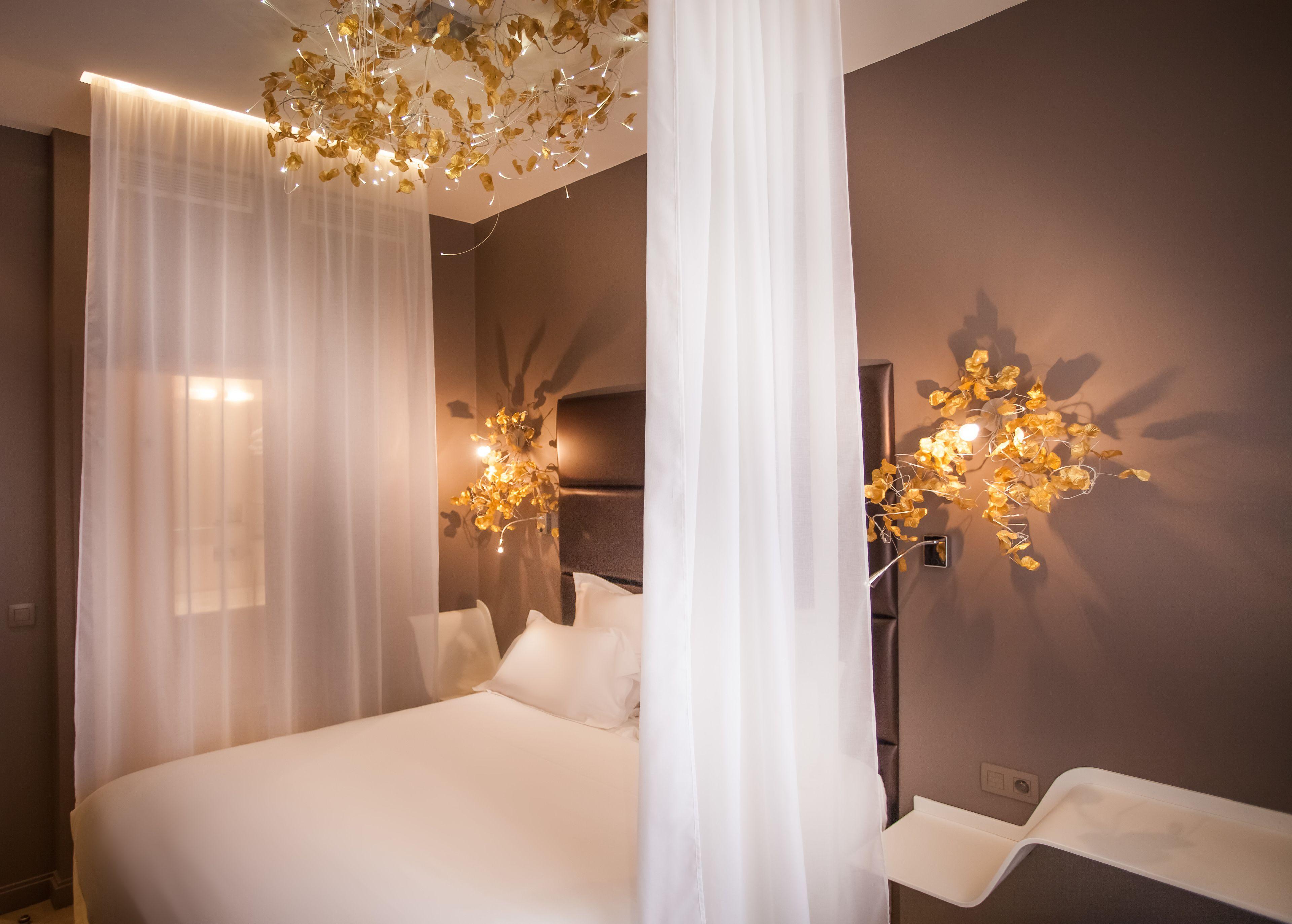 Legend Hotel